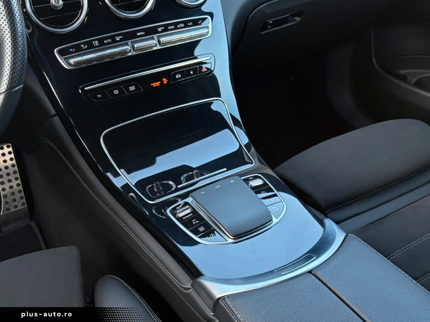 MERCEDES-BENZ GLC 300 Coupe AMG-Sport 4Matic Burmester Kam