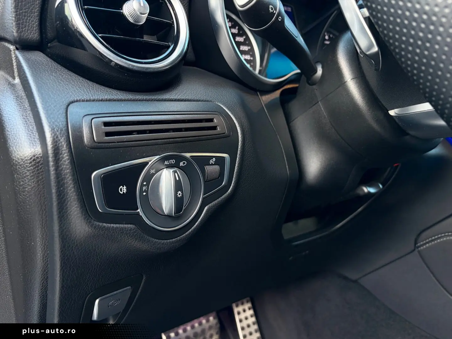 MERCEDES-BENZ GLC 300 Coupe AMG-Sport 4Matic Burmester Kam