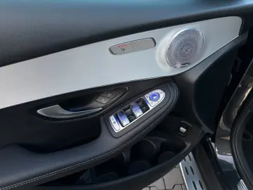 MERCEDES-BENZ GLC 300 Coupe AMG-Sport 4Matic Burmester Kam