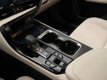 Lexus Seria NX 450h  E-FOUR Luxury - 2026 - Auto NOU