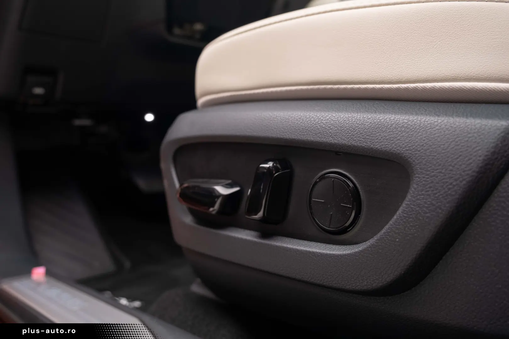 Lexus Seria NX 450h  E-FOUR Luxury - 2026 - Auto NOU