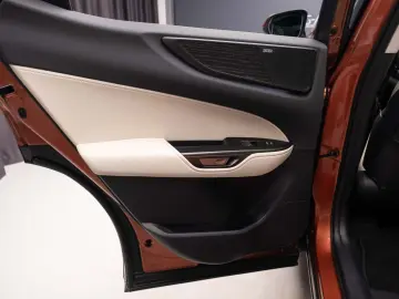 Lexus Seria NX 450h  E-FOUR Luxury - 2026 - Auto NOU