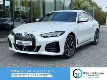 BMW i4 xDrive40 M Sport   HeadUp Stop&Go Adapt.LED