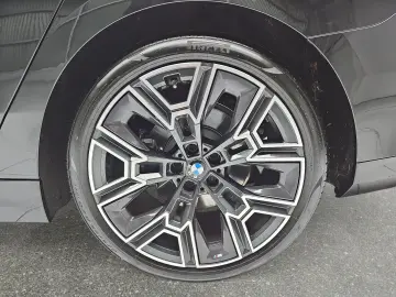BMW 520 D XDRIVE AUTO. M-SPORT NAVI LED ACC INNO