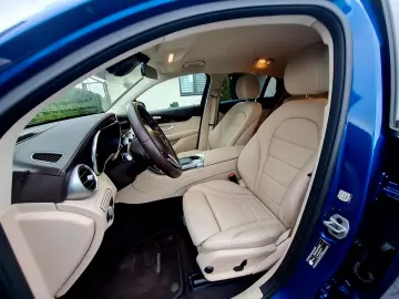 MERCEDES-BENZ GLC Coupe 300 e 4Matic  Eyecatcher