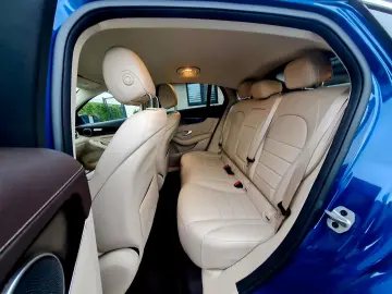 MERCEDES-BENZ GLC Coupe 300 e 4Matic  Eyecatcher