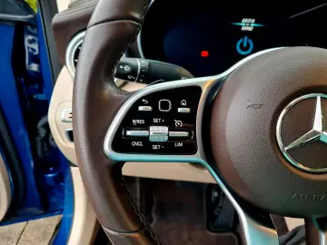 MERCEDES-BENZ GLC Coupe 300 e 4Matic  Eyecatcher