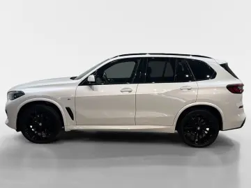 BMW X5 xDrive30d M Sport AHK Pano Laser ACC Inno
