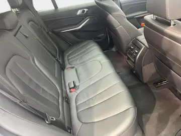 BMW X5 xDrive30d M Sport AHK Pano Laser ACC Inno