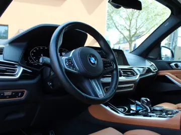 BMW X5 M-SPORT INDIVIDUAL 360  DA-PRO SITZKLIMA PANO