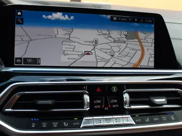 BMW X5 M-SPORT INDIVIDUAL 360  DA-PRO SITZKLIMA PANO