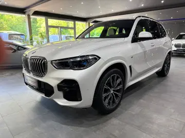 BMW X5 xDrive 40 d M Sport  LASER  Sitzklima   360 K