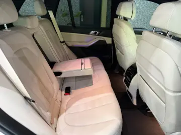 BMW X5 xDrive 40 d M Sport  LASER  Sitzklima   360 K