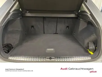 AUDI Q3 35 TFSI advanced AHK CARPLAY LED PDC MMI