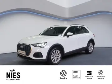 AUDI Q3 35 TFSI RearView SHZ PDC
