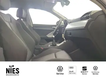 AUDI Q3 35 TFSI RearView SHZ PDC