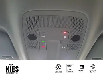 AUDI Q3 35 TFSI RearView SHZ PDC