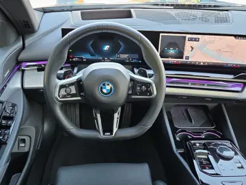 BMW 550e xDr T M SPORT Ad.Led PANO AHK HUD 360 H K