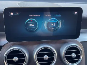 MERCEDES-BENZ GLC 300 e 4M Coupe Exclusive Leder MultiBeam