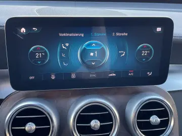 MERCEDES-BENZ GLC 300 e 4M Coupe Exclusive Leder MultiBeam