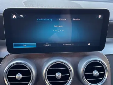 MERCEDES-BENZ GLC 300 e 4M Coupe Exclusive Leder MultiBeam