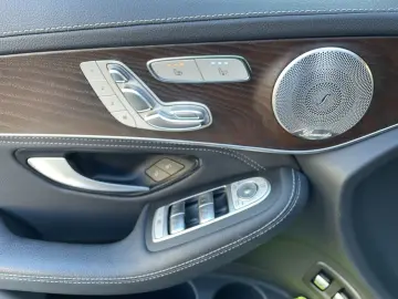 MERCEDES-BENZ GLC 300 e 4M Coupe Exclusive Leder MultiBeam