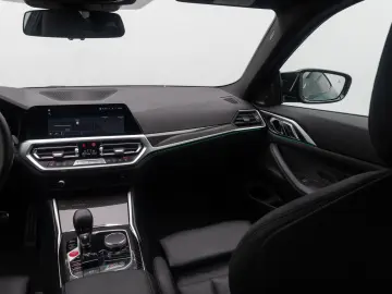 BMW M4 Competition xD Kamera Laser HUD DAB H K Komfo