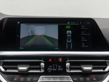 BMW M4 Competition xD Kamera Laser HUD DAB H K Komfo