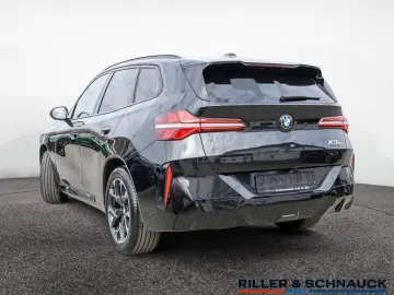 BMW X3 20 xDrive M-Sport NAVI AHK ACC LED PANO 360
