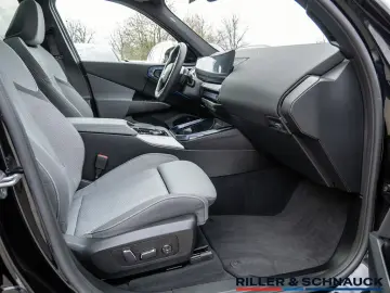 BMW X3 20 xDrive M-Sport NAVI AHK ACC LED PANO 360