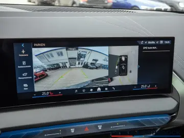 BMW X3 20 xDrive M-Sport NAVI AHK ACC LED PANO 360