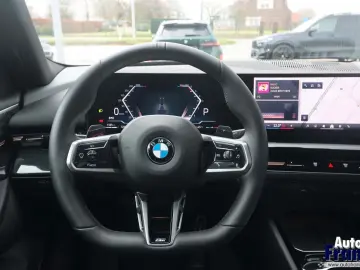 BMW 540D   SPORT-PRO   LIMO   PANO   AHKPL   B&W
