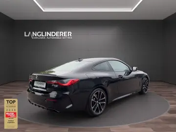 BMW M440i xDrive Coupe