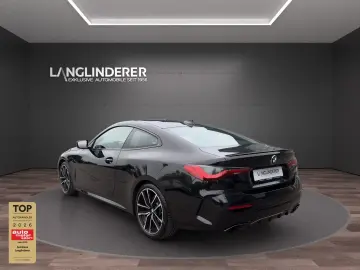 BMW M440i xDrive Coupe