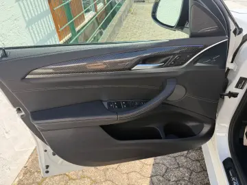 BMW X4 M Competition HUD HARMAN-KARDON S-DACH AMBIEN