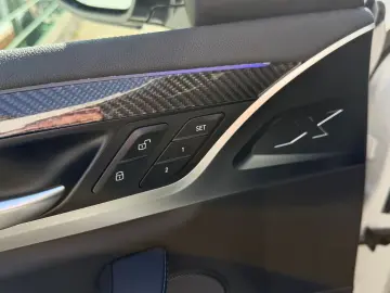 BMW X4 M Competition HUD HARMAN-KARDON S-DACH AMBIEN