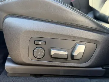 BMW X4 M Competition HUD HARMAN-KARDON S-DACH AMBIEN