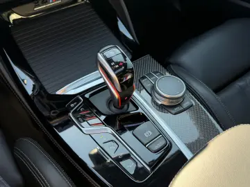 BMW X4 M Competition HUD HARMAN-KARDON S-DACH AMBIEN