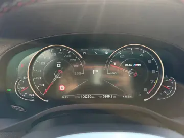 BMW X4 M Competition HUD HARMAN-KARDON S-DACH AMBIEN