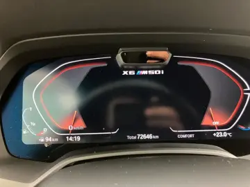 BMW X6 M50i AHK Laser ACC Individual Innovation 360