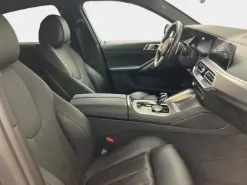 BMW X6 M50i AHK Laser ACC Individual Innovation 360