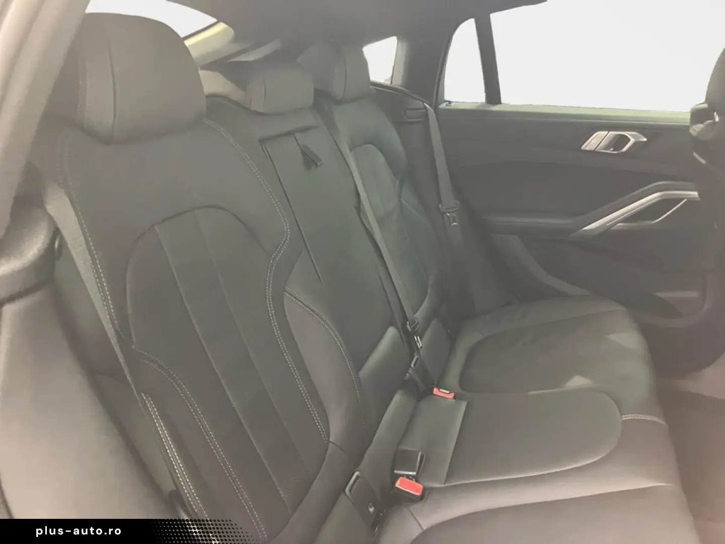 BMW X6 M50i AHK Laser ACC Individual Innovation 360