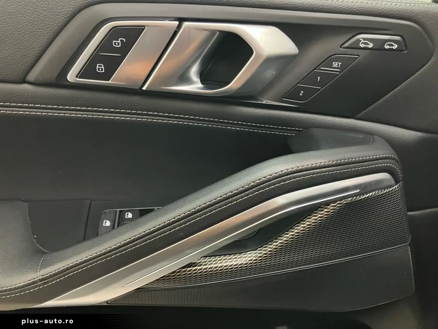 BMW X6 M50i AHK Laser ACC Individual Innovation 360