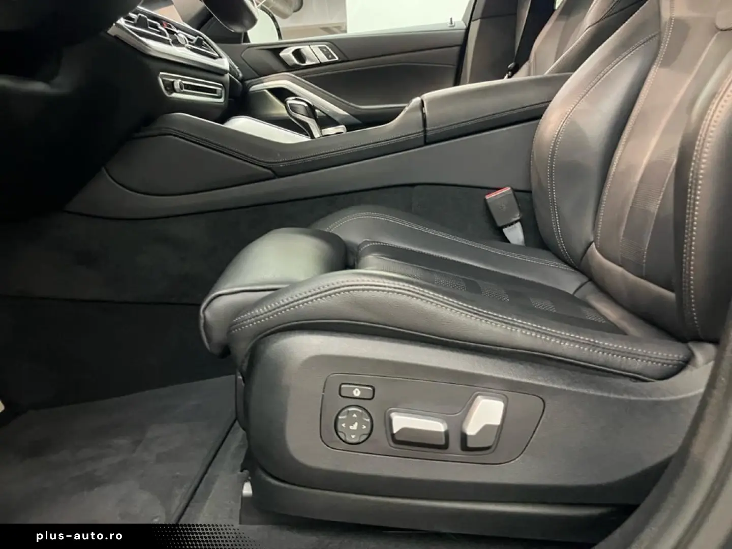 BMW X6 M50i AHK Laser ACC Individual Innovation 360