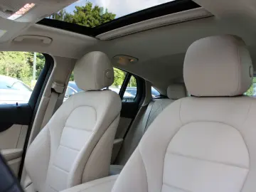 MERCEDES-BENZ GLC 220d 4Matic Coupe AMG ACC Leder Kam