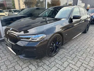 BMW 540d xDrive Lim. M-Sport Pro LED KAM AHK M-SITZ
