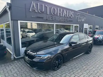 BMW 540d xDrive Lim. M-Sport Pro LED KAM AHK M-SITZ