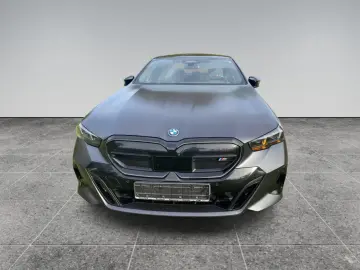 BMW i5 M60 xDrive