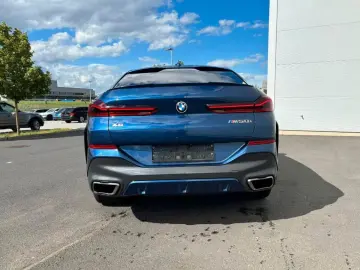 BMW X6 M50 i PANO SKY HUD MASSAGE H&K LASER