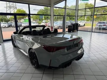 BMW M4 Cabrio G83N M xDrive Competition